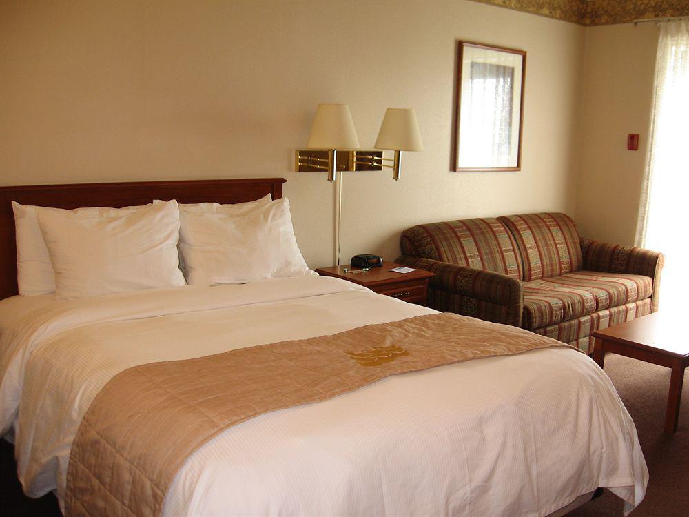 Coastal Inn Halifax - Bayers Lake Timberlea Ngoại thất bức ảnh